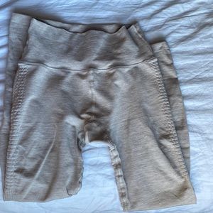 alphalete halo leggings